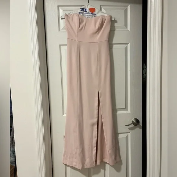 Blush pink strapless dress - Picture 2 of 5